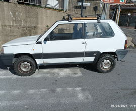 Panda 4 x4 del 1987 iscritta a.s.i. con carrello