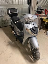 Honda sh 150 2006