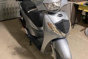 Honda sh 150 2006