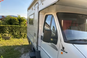 Camper mansardato Mobilvetta Clipper 54