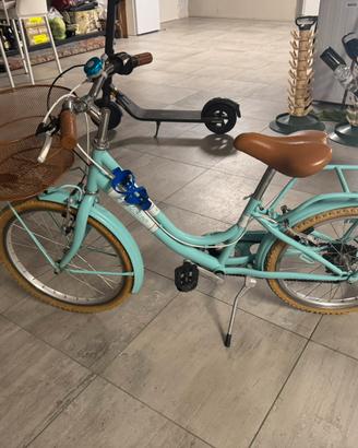 Bicicletta alpina azzurra bambino