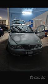 macchina lancia