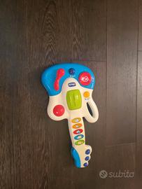 chitarra elettronica giocattolo 