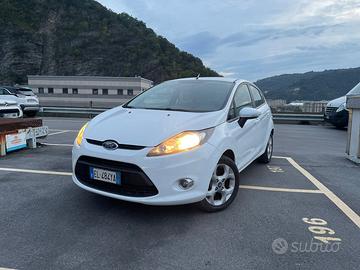 Ford fiesta 2012