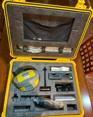 Strumento GPS GEOMAX ZENITH 10-20 GSM