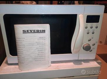  Forno a microonde Severin con funzione grill