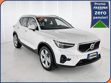 Volvo XC40 2.0 b3 Core auto