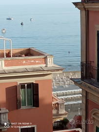 Attico al centro fronte mare