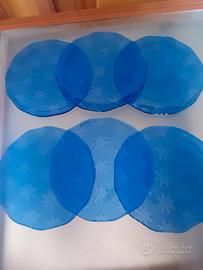 11 sottopiatti decorativi blu in vetro 