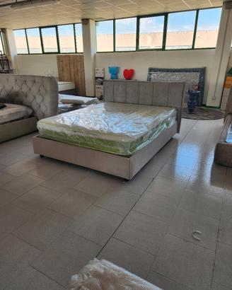 letto con meccanismo contenitore pronta consegna 