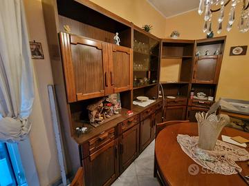 reglalo mobili come da foto