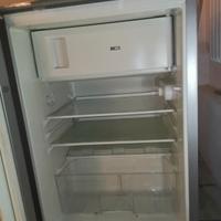 frigorifero  da base    cucina colore argento