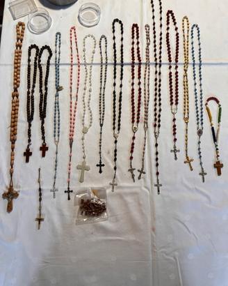 Lotto Esclusivo di 16 Rosari e Coroncine Devozion