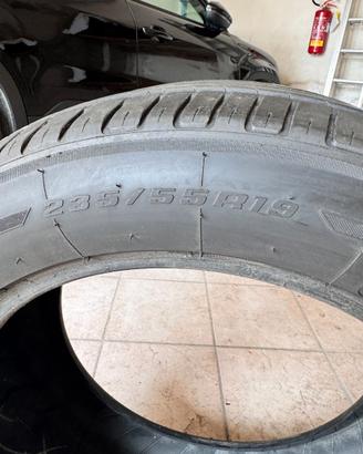 Gomme 235/55 R19 BF GOODRICH