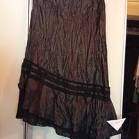 gonna stropicciata nera