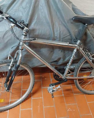 bicicleta mountain bike taglia L