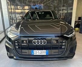 AUDI Q8 50 TDI 286 CV quattro tiptronic Sline