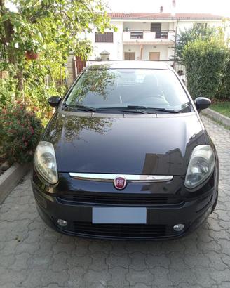 Fiat Punto EVO 1.4 Metano, ben accessoriata