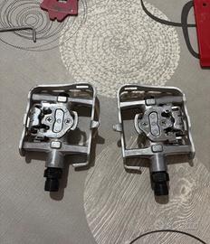 Pedali bici doppia funzionalità