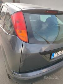 focus Ford coppia fanali posteriori 