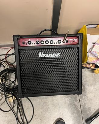 Amplificatore da studio per basso elettrico