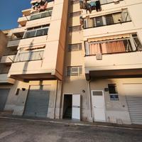Appartamento con posto auto e garage