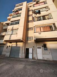 Appartamento con posto auto e garage