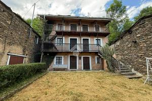 CASA INDIPENDENTE A PRAROSTINO