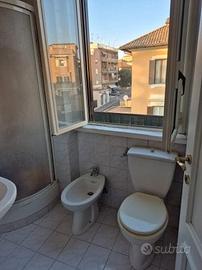 Monte mario bilocale con terrazzo