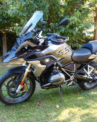 moto bmw 1200 gs exclusive