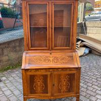 Trumeau con ribalta ed alzata