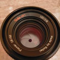 Rollei Zeiss planar 50 F1.8 fujifilm 