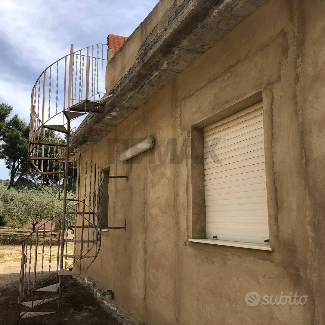 Casa – Caltagirone, Catania - Vista 4