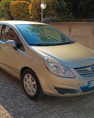 Opel corsa 1.2 benzina