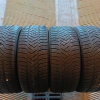 gomme 255 45 20 105V Pirelli invernali 75%