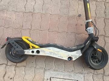 Monopattino Ducati Scrambler Cross-eSport **