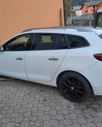 renaullt megam