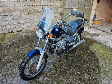 Moto Guzzi Nevada 750 Club