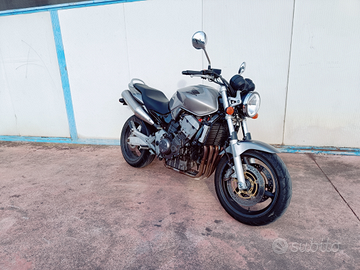 Honda Hornet 900