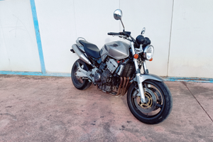 Honda Hornet 900