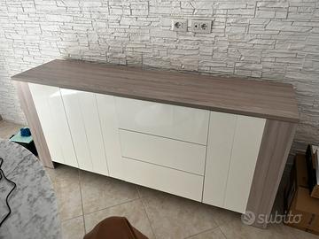 Contromobile moderno