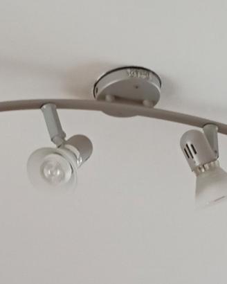 lampadario con faretti orientabili