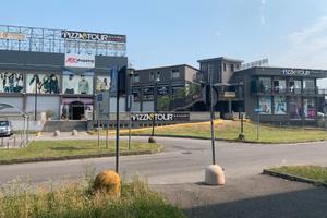 Capannone commerciale - lissone