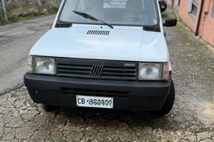Fiata panda 750