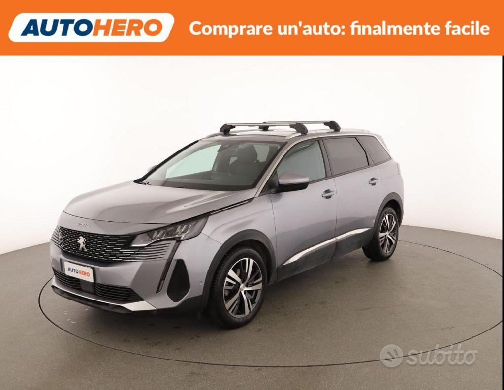 PEUGEOT 5008 GW43060