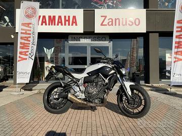 Yamaha MT-07 35 KW patente A2