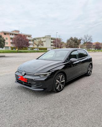 Golf 8.5 Edition Plus 1.5 etsi 115 cv DSG