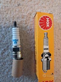 Candela NGK CR7E 4578 originale – Nuova