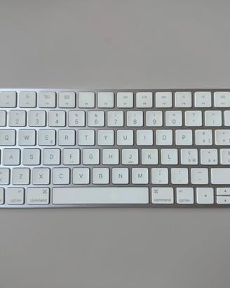 🍎Magic Keyboard Bianca Lightning Italiana