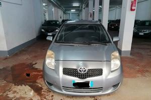 Toyota yaris per commercianti
